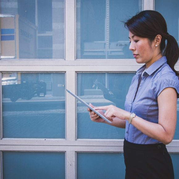 How to Court Millennial Customers – Small Business Trends